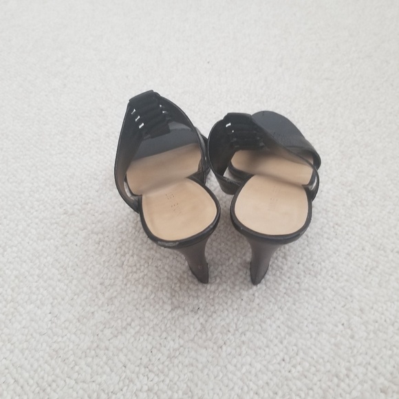 *SUMMER SALE* Nine West Slide Sandals - Picture 2 of 2